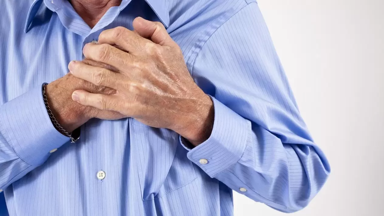 Schmerzen im Brustbein mit Osteochondrose